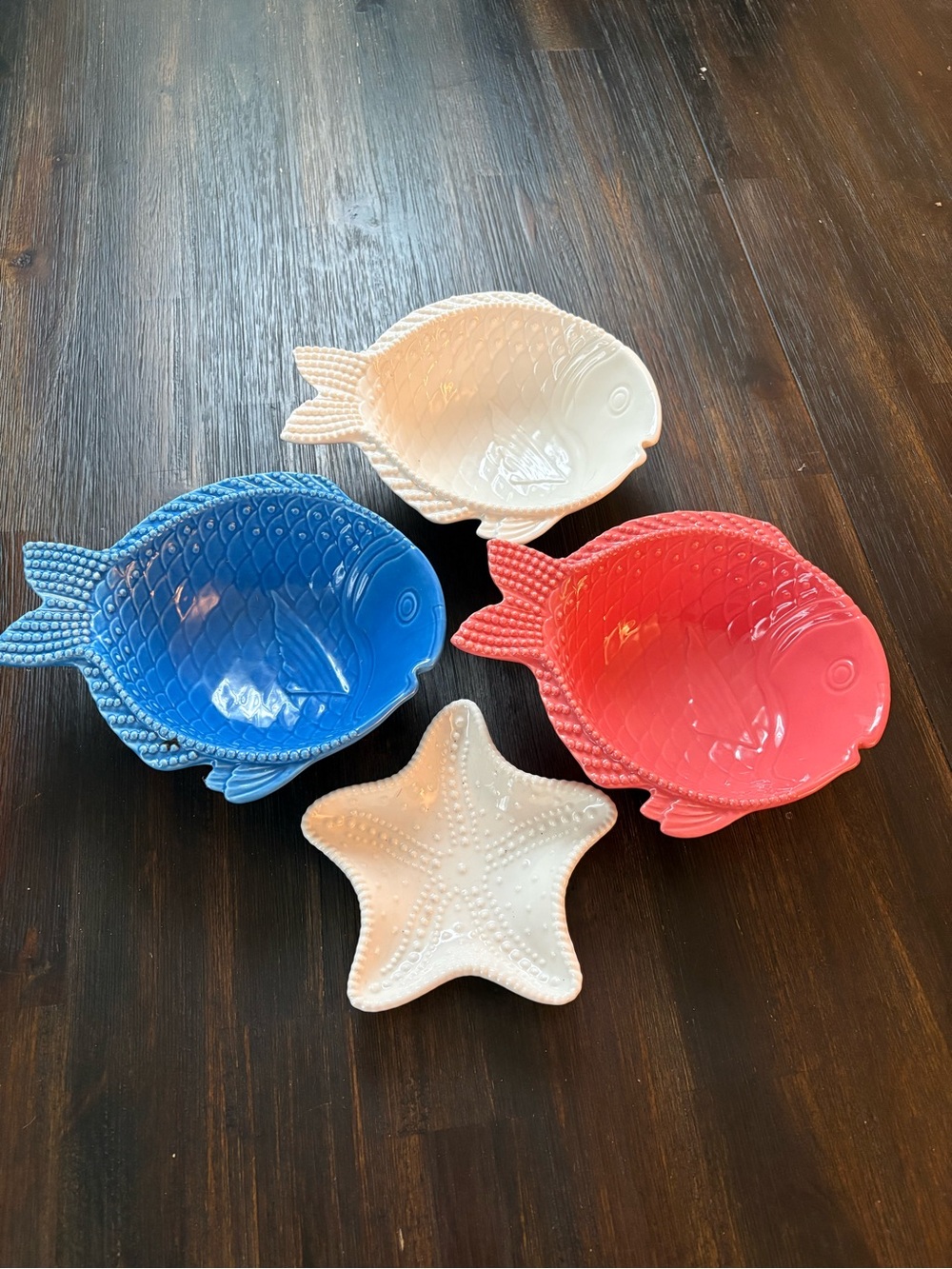 Nantucket Home Fish & Starfish Ceramic Serving Set - Blue, Coral, White